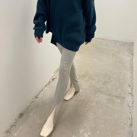 Oak + Fort Front Slit Pants - Picture 2 of 3